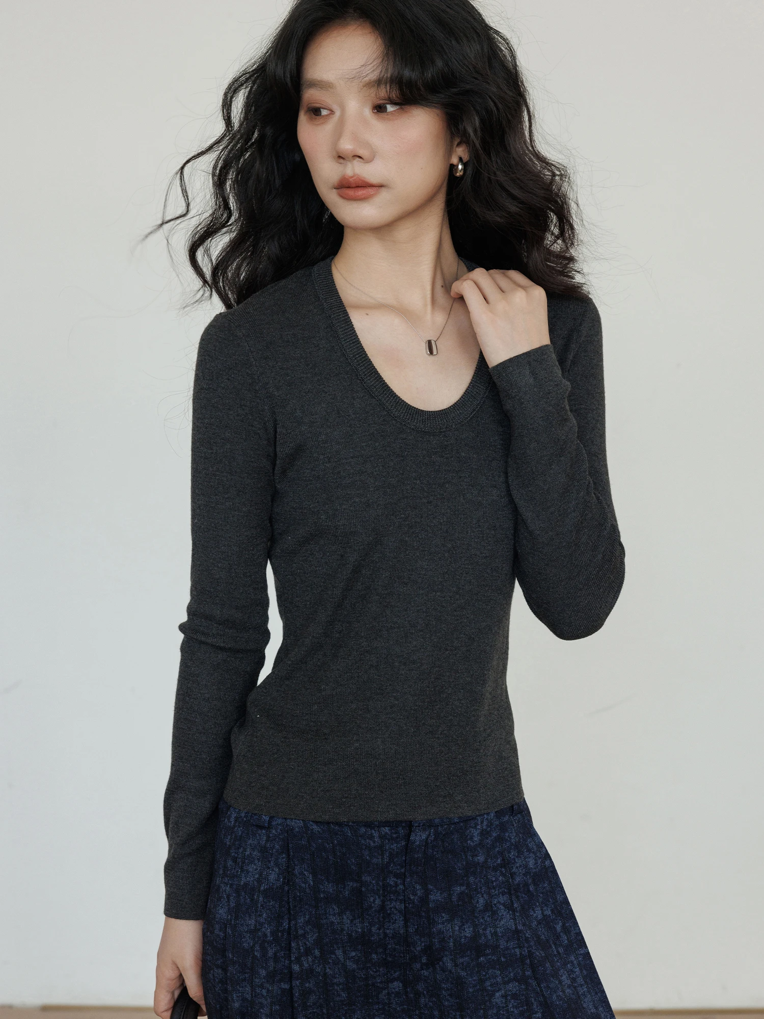 

Весенний облегающий трикотажный топ из смесовой шерсти для женщин, базовый слой, модель 2026, новая повседневная одежда