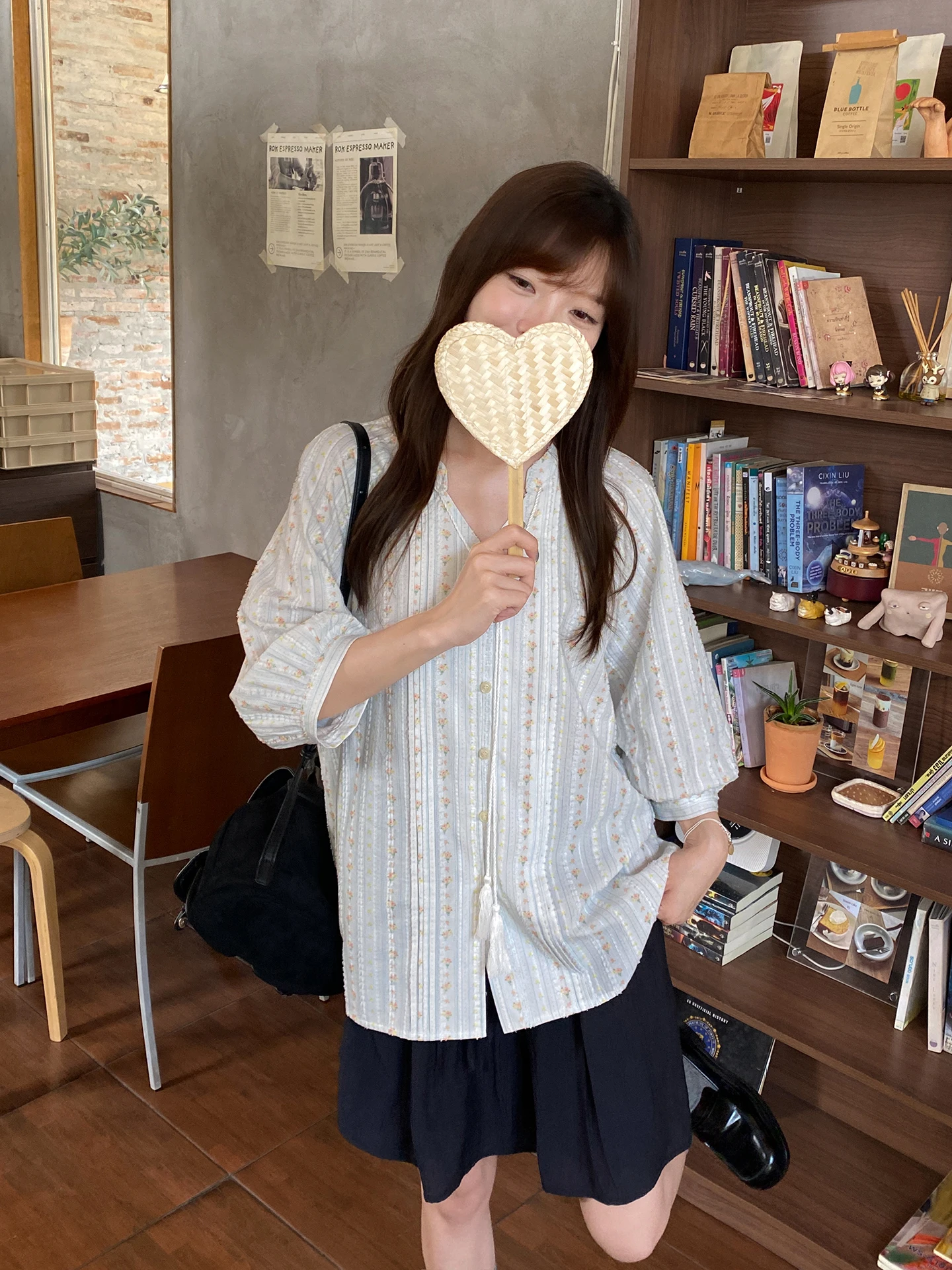 

Pure Cotton Shirt Women's V-neck Seven-sleeve Drawstring Accordion Pleat Sweet Style Japanese Fashion Milk Rabbit Planet