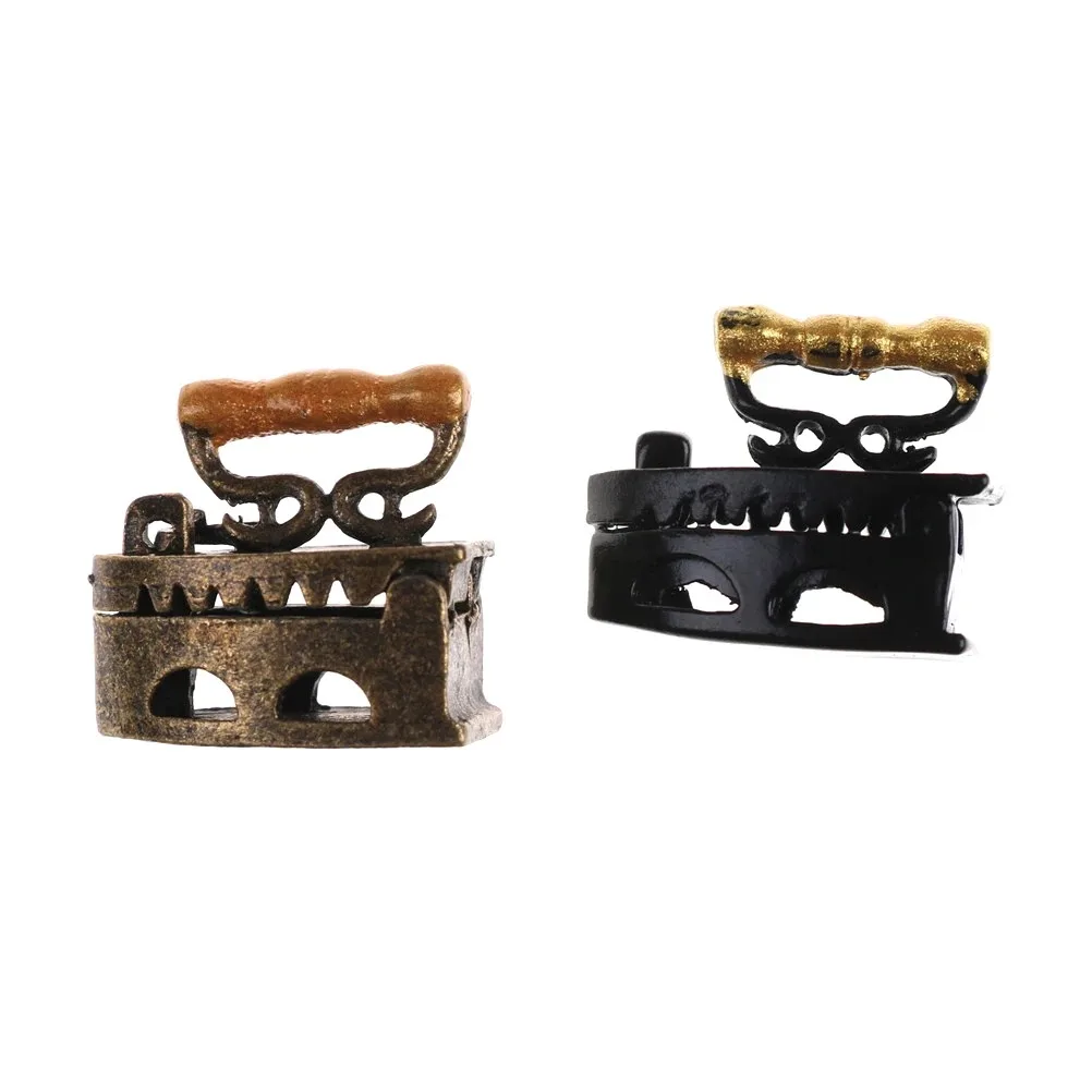 حار Koop Mini Poppenhuis Miniatuur 1:12 دمية غرفة نموذج صغير قديم مصغرة الحديد الملابس أداة الأثاث Speelgoed اكسسوارات