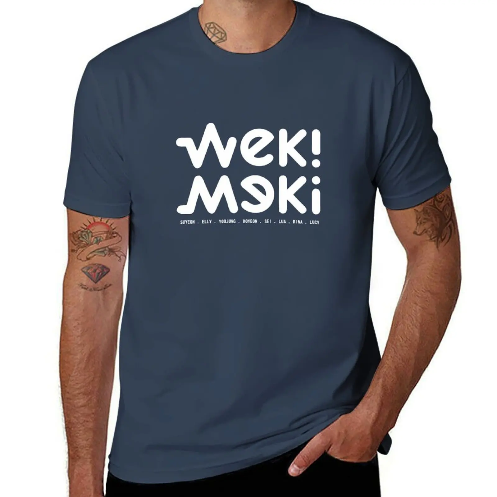 Camiseta blanca con nombre del miembro de Weki Meki, camisetas divertidas, camiseta de humor oscuro, camiseta de diseñador para hombre, camiseta personalizada