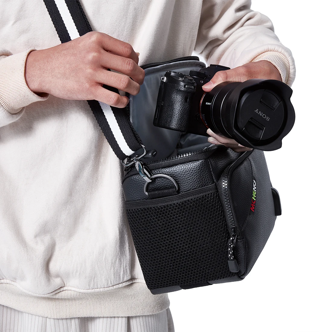 MCHENG Camera Bag Case, Camera Shoulder Bag with Adjustable Dividers