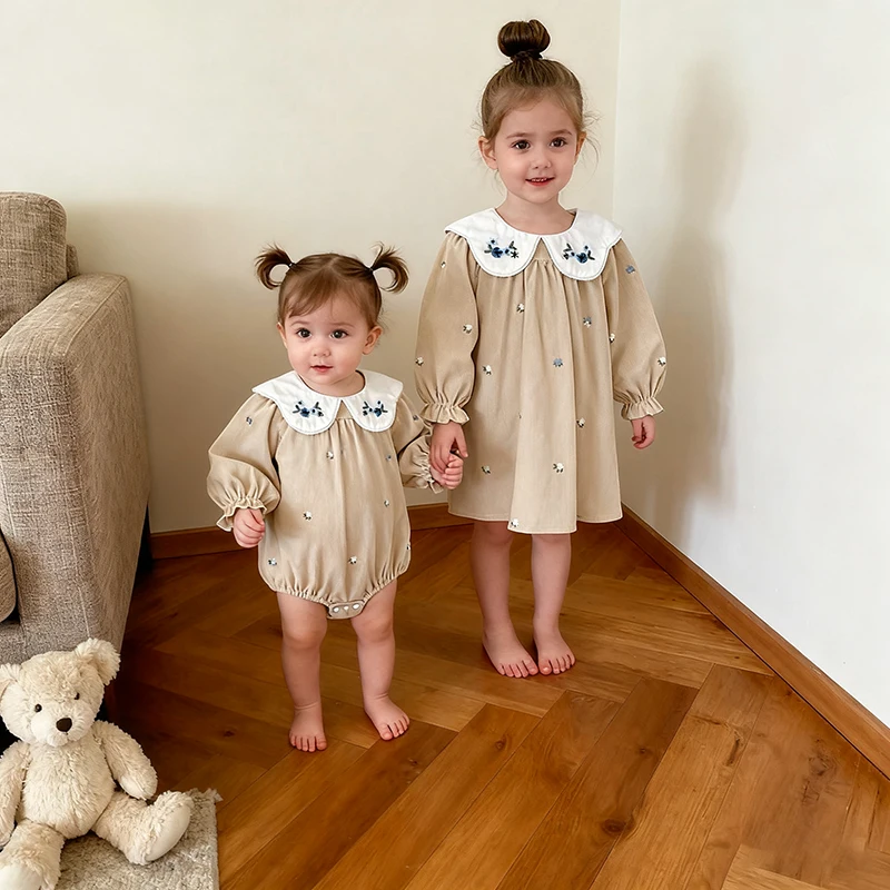 

Осенне-весенняя одежда для маленьких девочек с длинными рукавами, детское платье с вышитым воротником, комбинезоны для новорожденных, одежда для маленьких девочек, комбинезоны