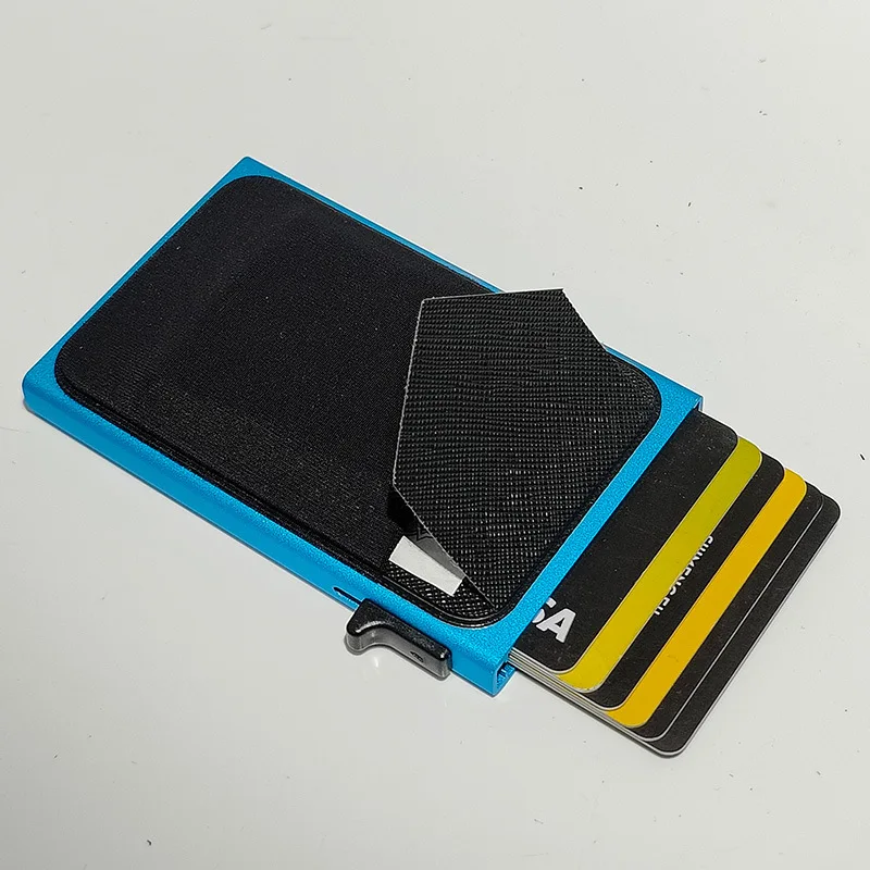 2025 Portafoglio pop-up sottile antifurto Porta carte di credito minimalista per uomo Donna Blocco RFID Mini custodia in metallo Porta carte multi-carta