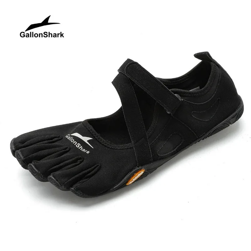 2026 Hot Sale Squat Hard Pull Shoes for Unisex Designer Indoor Gym Shoes Couples Soft Sole Fitness Yoga Shoe Weight Lifting Shoe