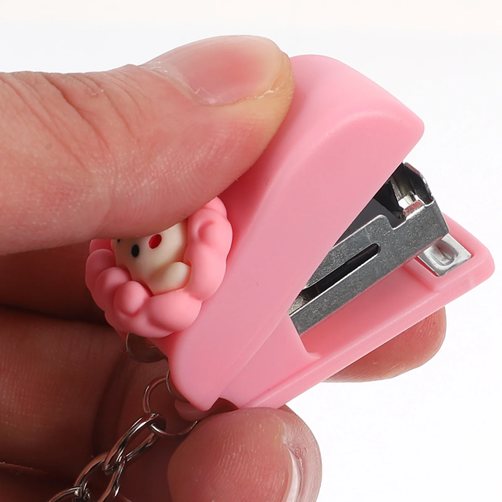 4Pcs Cute Animal Staplers Compact Handheld Stapler Key Ring Stationery Home Desk Accessories Small Stapler Set