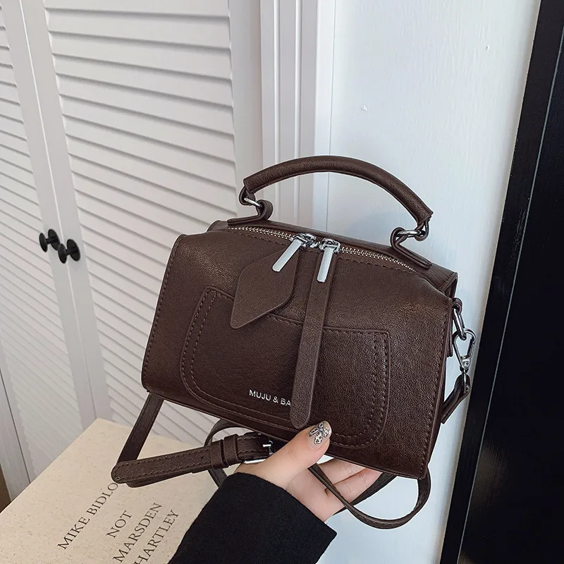 

Новинка 2025, изысканная квадратная женская сумка, элегантная сумка через плечо с верхней ручкой, минималистичная сумка через плечо, шикарная и изысканная ​