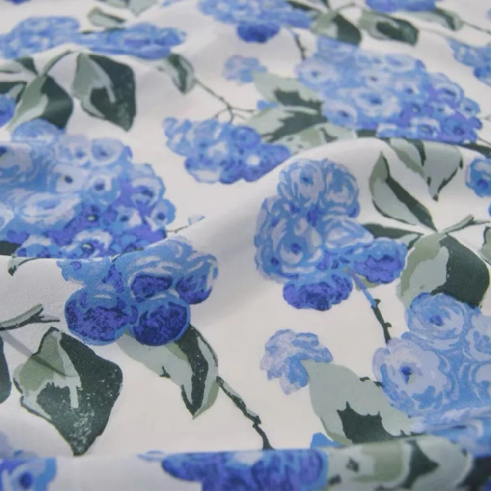 세련된 스타일의 꽃무늬 디자인 부드럽고 좋은 소재 고급 실크 크레이프 드 신 여성용 휴가 드레스