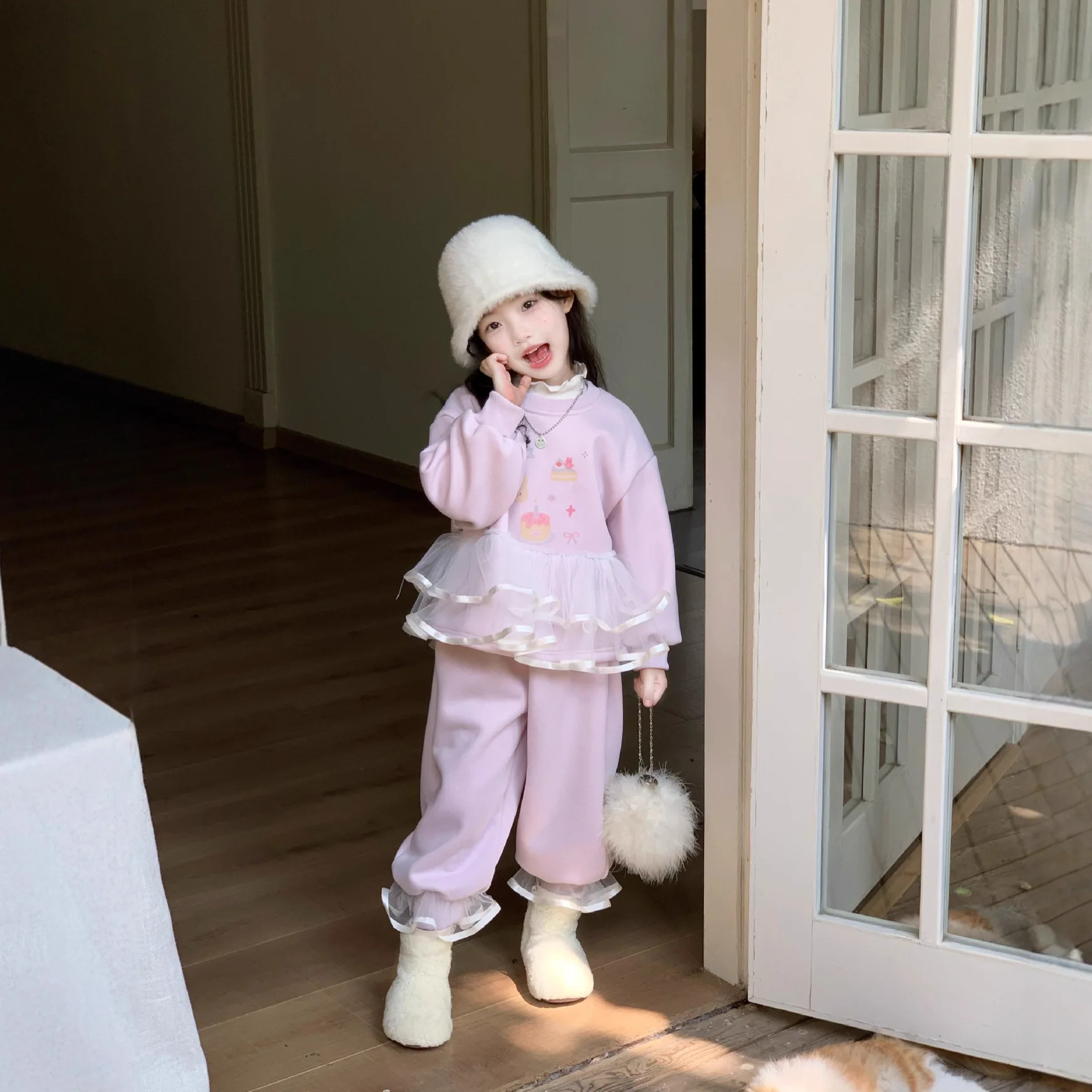 2025 New Winter Fashion Girls Fleece Sweatshirt Suit Thickened Mesh Top and Fleece Sweatpants Suit Boutique ClothingSimple Style