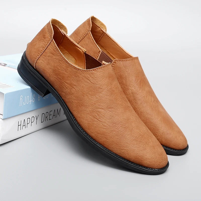 

Spring Autumn New Large Men Shoes Soft Bottom Soft Surface Breathable Lightweight Comfortable Classic Driving Fashion Shoes