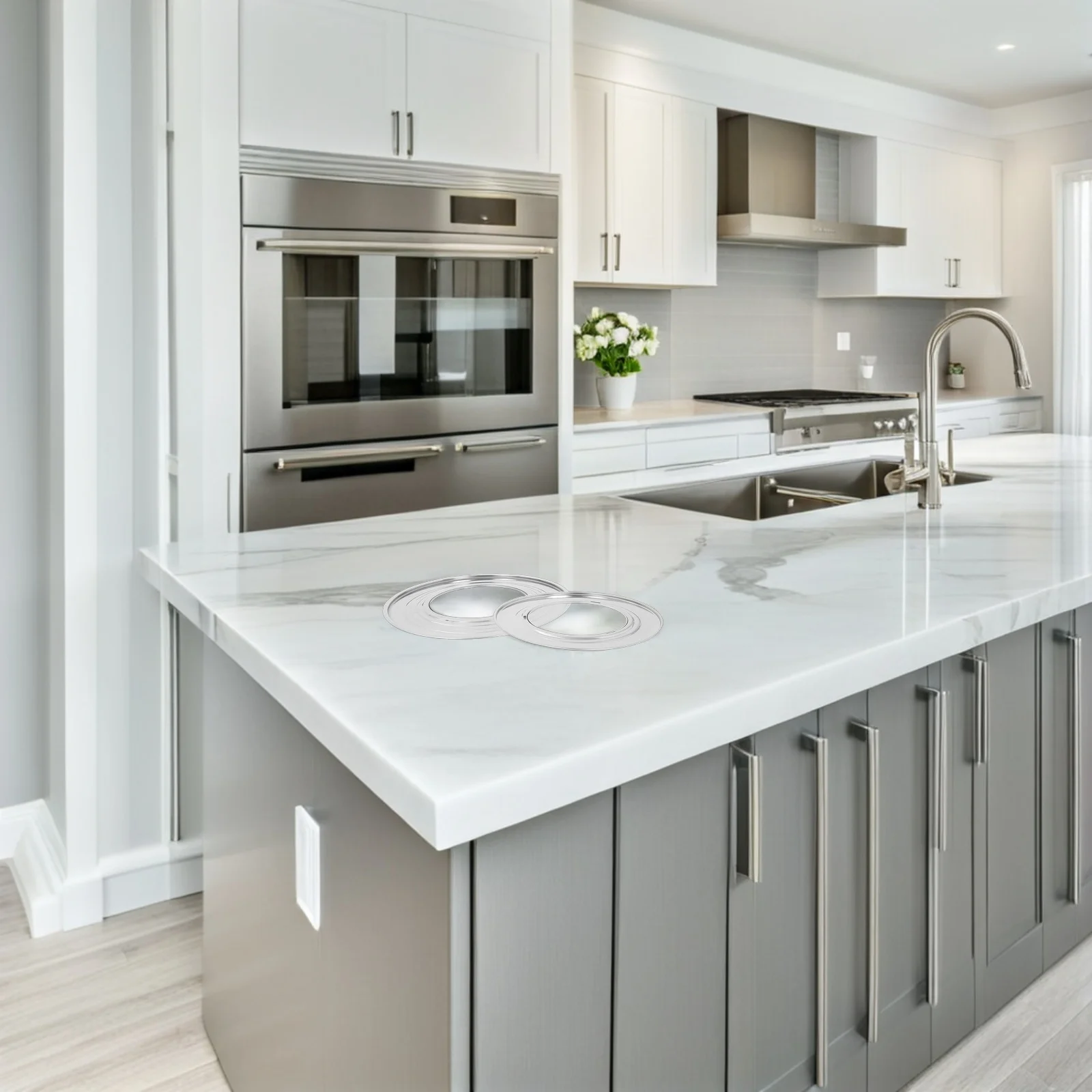 

2Pcs Stainless Steel Steamer Rack Round Steam Tray Even Heat Distribution Multifunctional Kitchen Tool for Dumplings Vegetables