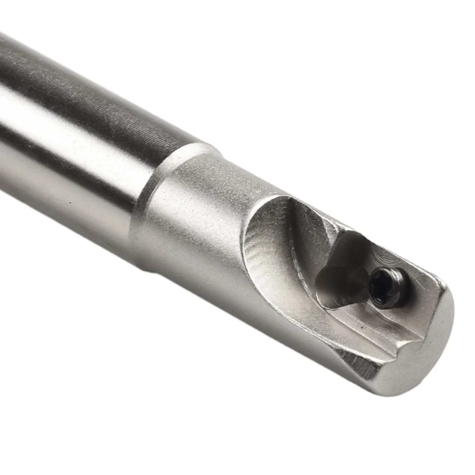 Рисунок 6 - Токарный инструмент APMT1135