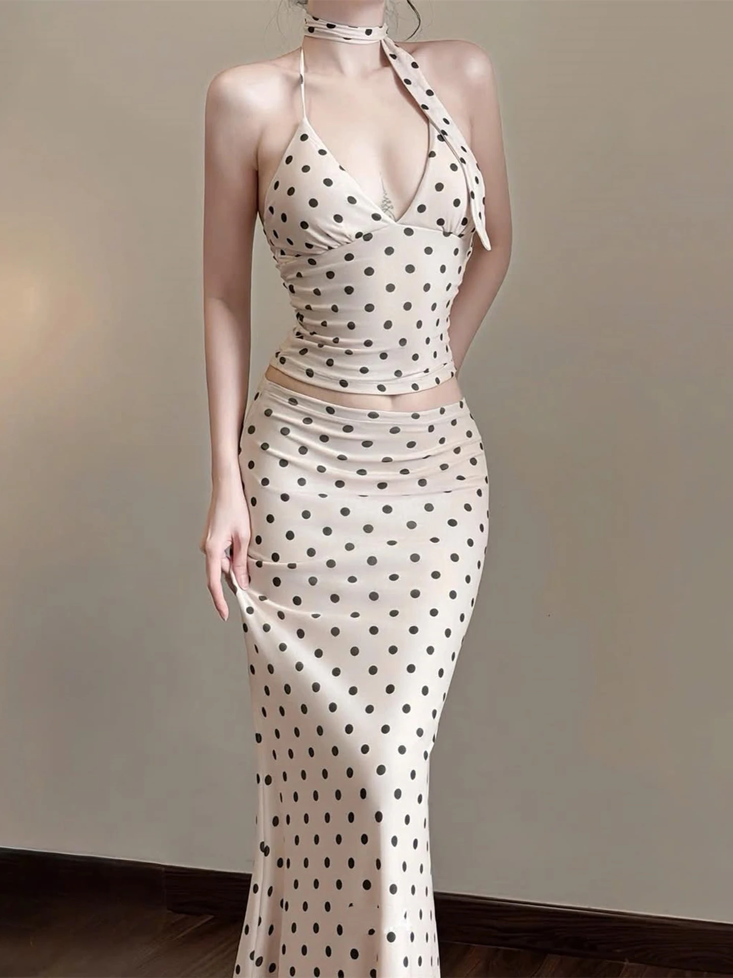 

Dulzura Spicy Girl Print Crop Top And Long Skirt Two Piece Set Summer New Sle Faionable Women's Ensemble Polyester Material