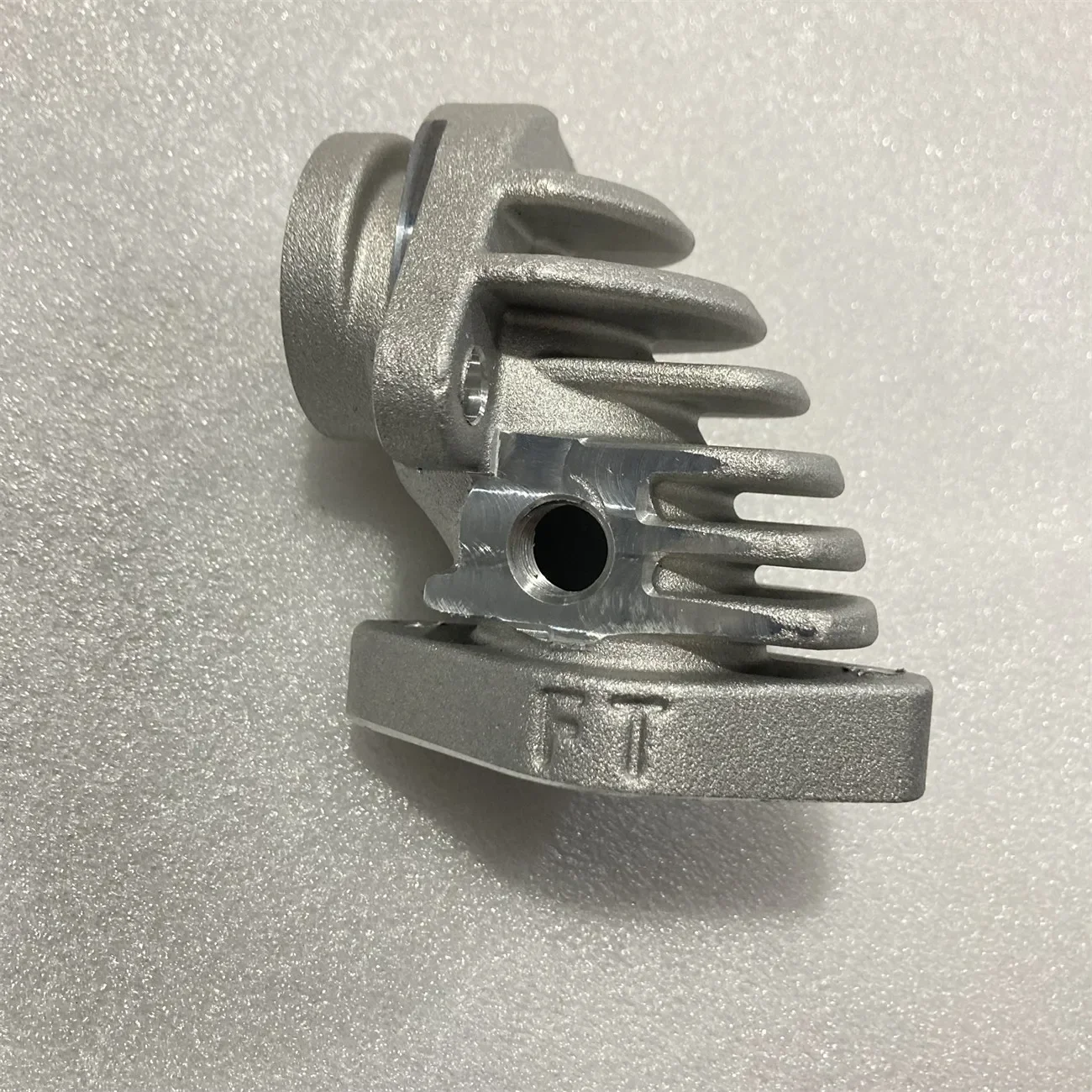 

Customized Motorcycle muffler adapter For BD300-15 front or rear cylinder aluminum alloy connector accessories