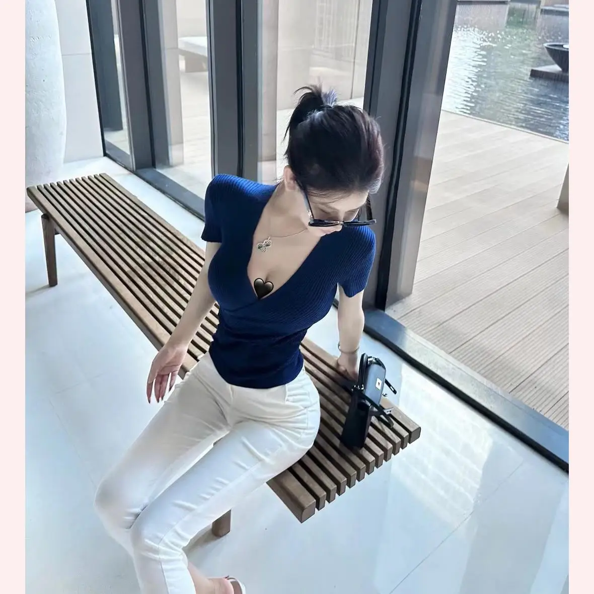 

Low Cut Tight Fit Short Sleeve Deep V Neck Knitted Base Shirt Sexy Princess Style Sweet Wind Daily Wear Four Seasons T Shirt