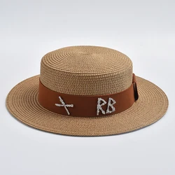 New Straw Hats for Women Fashionable Metal RB Letter Elegant Holidays Boater Hat Summer Flat Top Beach Sun Hat