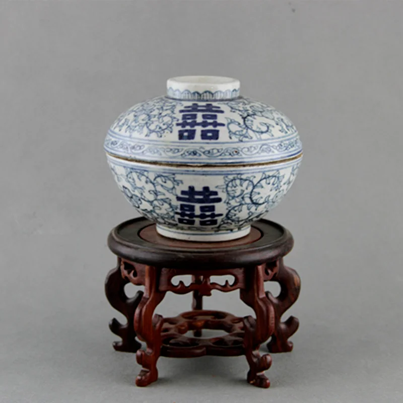 

Antique Jingdezhen Blue and White Porcelain Double Happiness Lid Bowl Collection