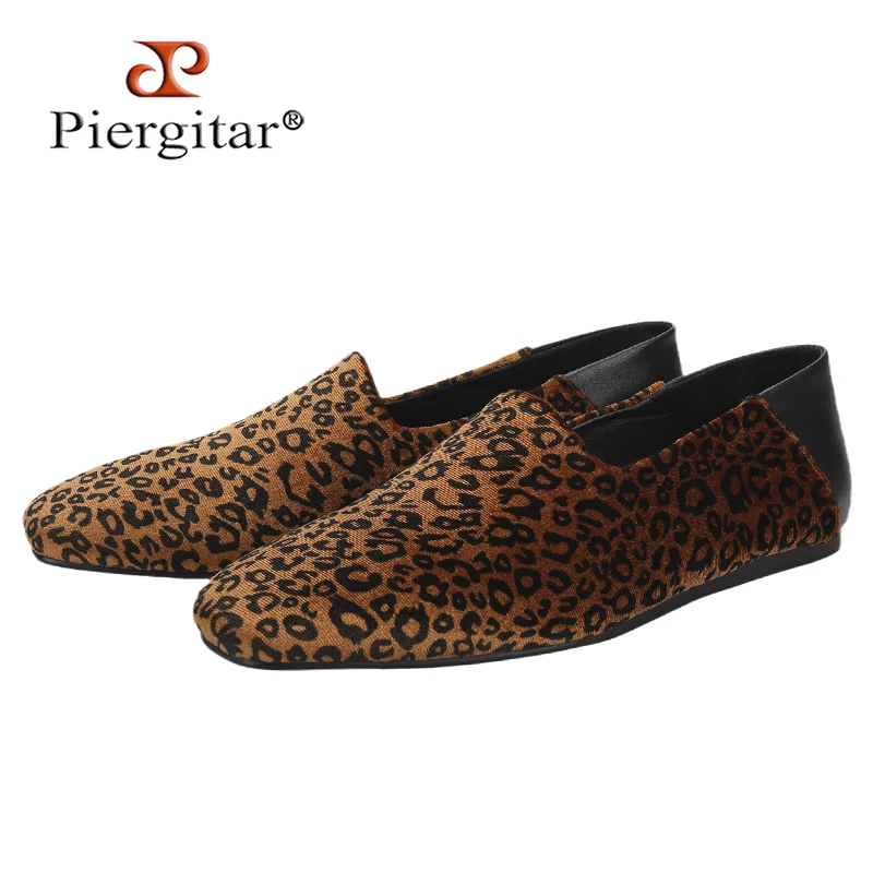 

Piergitar Brown Leopard Print Velvet Patchwork Black Leather Men Flats Shoes For Party Wear Slip-On Loafers Ballet Slippers