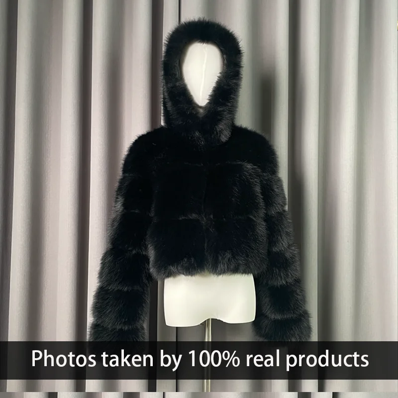 Chaqueta de piel de zorro Artificial para mujer, abrigo corto con capucha, de alta calidad, color negro, cálido para invierno