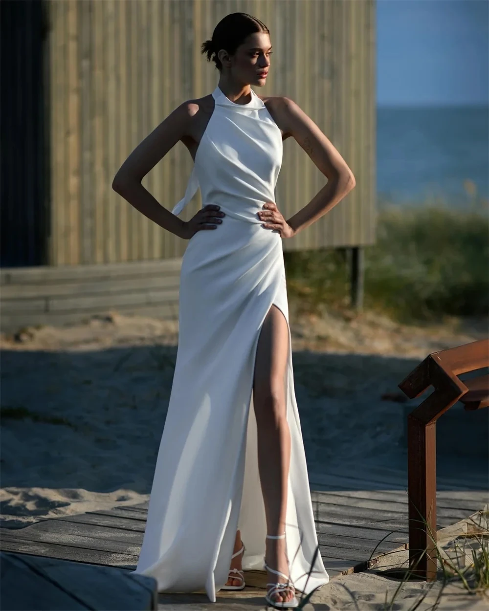 

Sexy Simple Wedding Dress Halter Neck Pleats Side Split Satin Sweep Train Mermaid Bride Bridal Formal Gowns Robe De Mariage