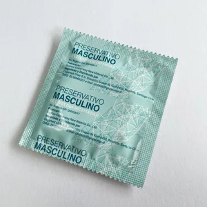 50 piezas de condones lubricados juguetes sexuales sexuales mangas de pene grandes para hombres adultos estimulación ultra delgada condón sexual productos 8 Mejores condones gruesos de ventas - №1