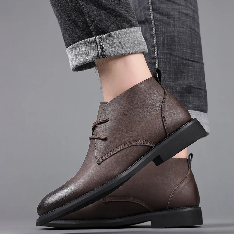 

2024 Real Leather New Comfortable Nostalgic Brand Fashion Plus Size Desert Boots Breathable and Comfortable Men's Boots