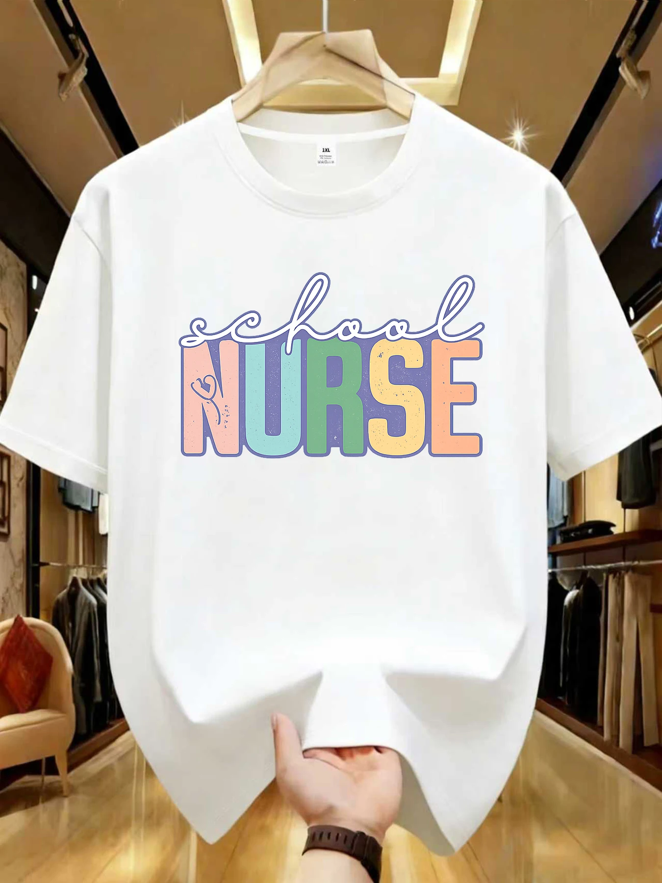 

【WDS01490】Женская футболка больших размеров с красочным буквенным принтом, летняя повседневная футболка с круглым вырезом и короткими рукавами, универсальная, в уличном стиле