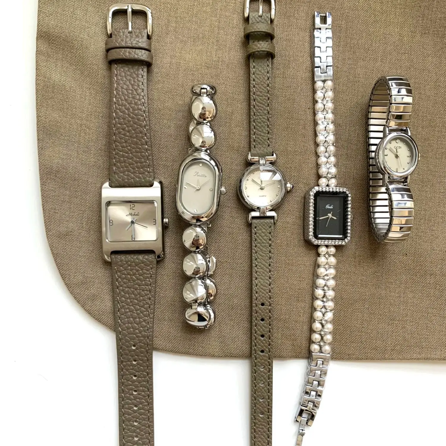 

High-End Women'S WatchesUnderstated LuxuryExquisite DesignSmall And Delicate Women'S WatchesWristwatches, And Watch Accessories.