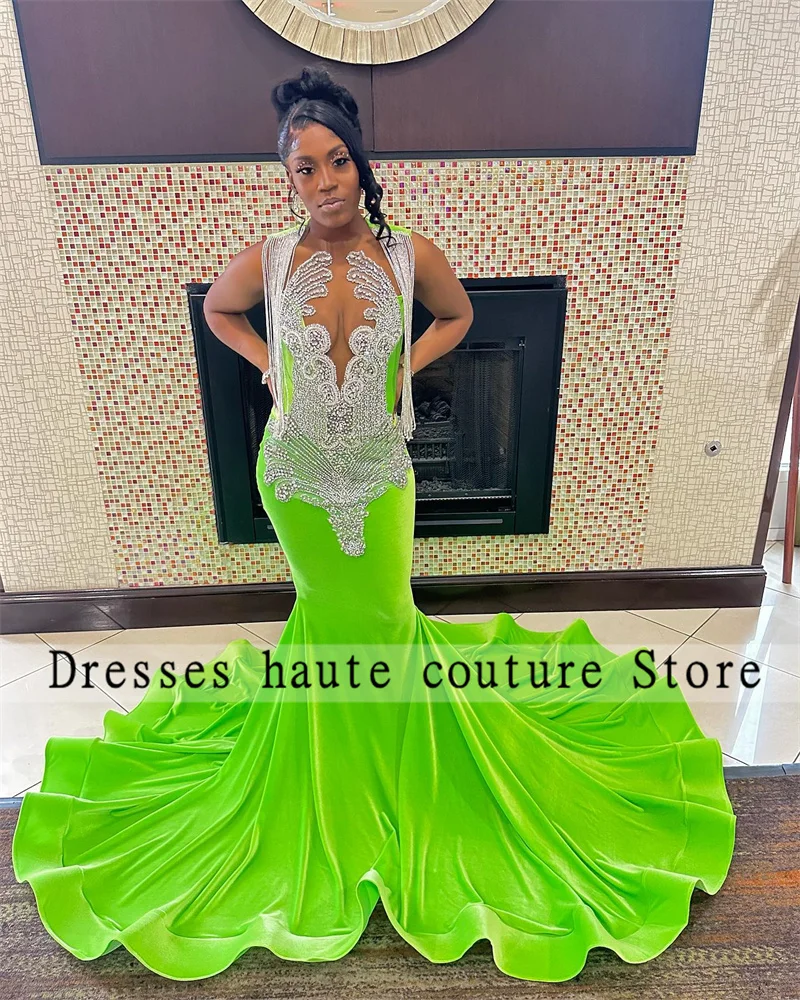 

Green Velvet Crystals Rhinestones Prom Dress For Black Girls 2025 Tassel Beaded South African Evening Gowns Birthday Party Dress