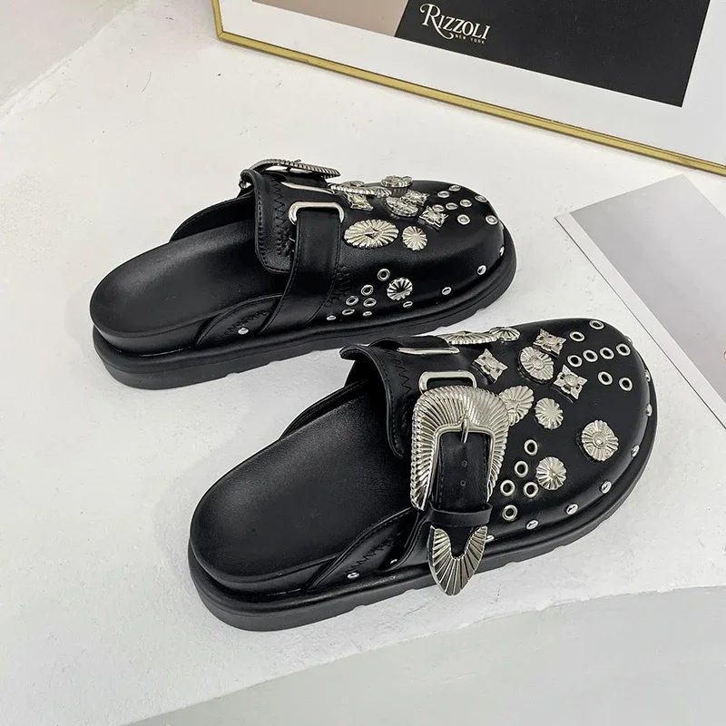 Baotou sandálias femininas usam sola grossa rebite moda sandálias em forma de diamante mohler sapatos chinelos sapatos femininos