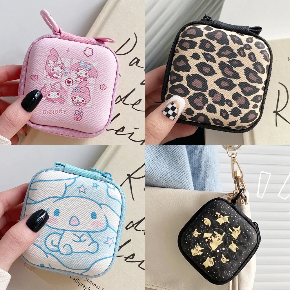 Scatola portaoggetti da 7.5cm per Airpods custodia per cuffie con cavo Kuromi Melody Cinnamoroll borsa con cerniera per il trasporto di auricolari