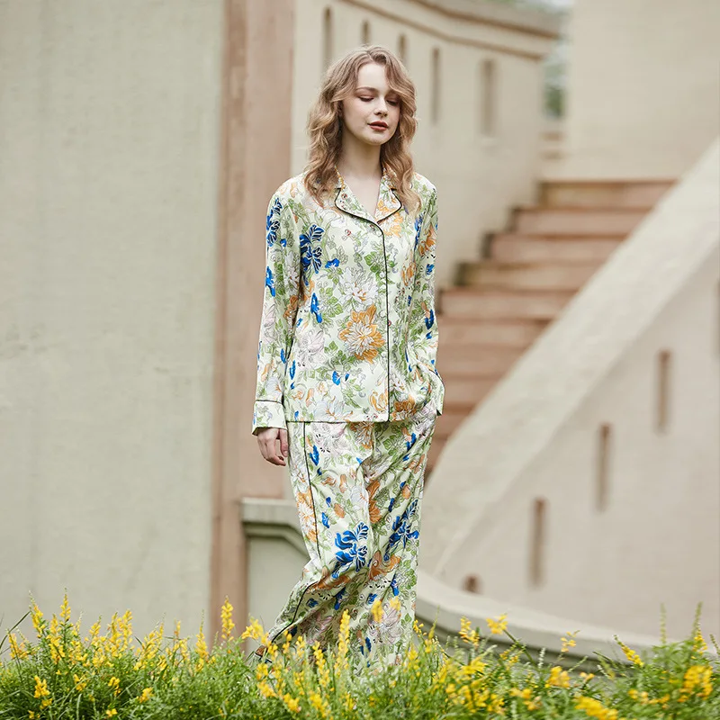 【Morning glory lily】comfortable Ice Silk Pajamas Women High-end Sense ins Style Lapel Spring/Summer Long Sleeve Home Suit