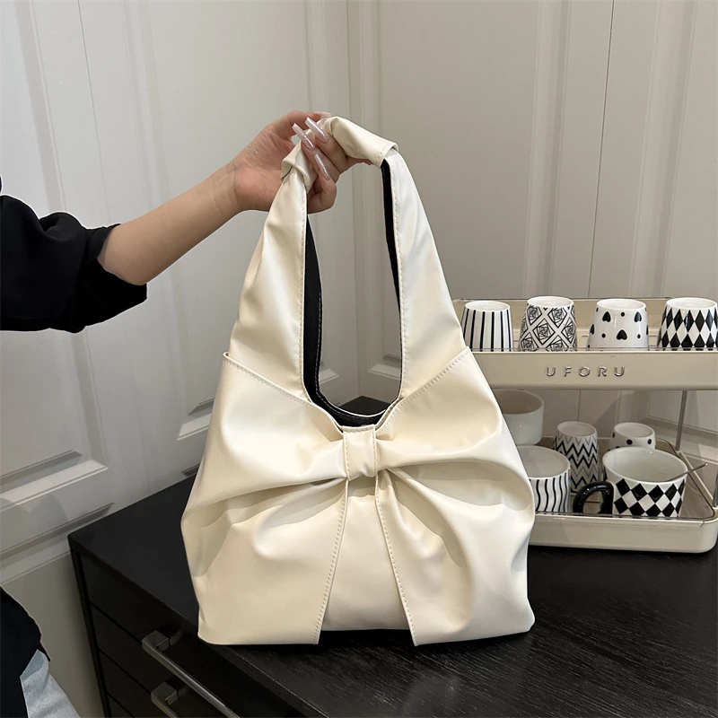 

Women's Shoulder Bag Female Portable Large Capacity Underarm Tote Leisure Fashion Business Commuting Shopping Travel Handbag