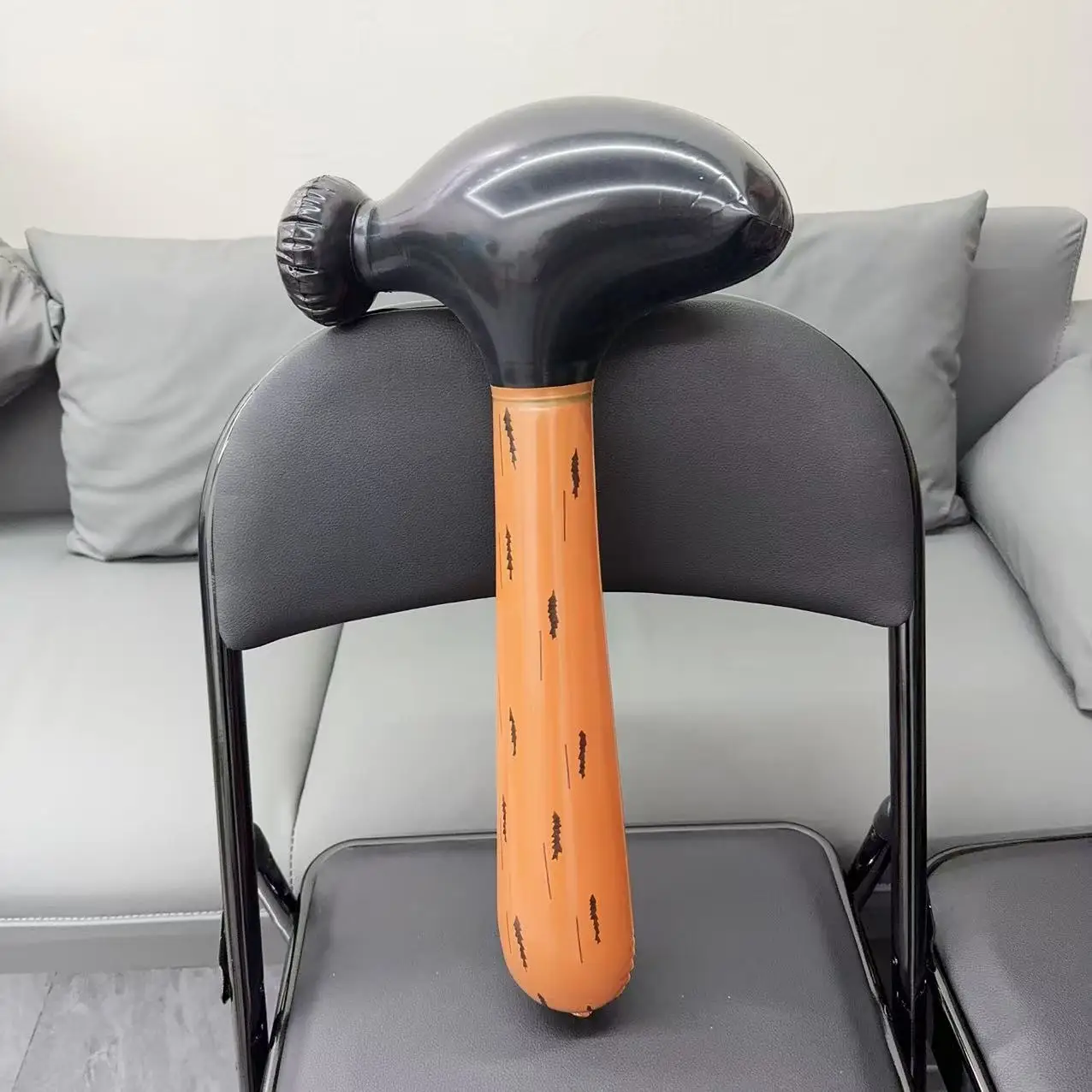 2/4pcs Inflatable Spiked Hammer - Wooden Mallet Toy, Caveman Club Style (Ready Stock for Wholesale)