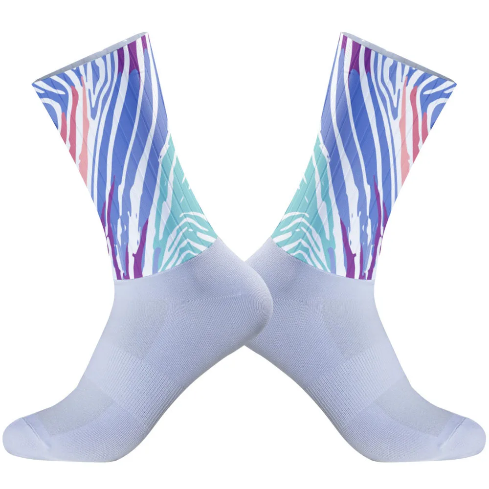 

2025 Новые специальные носки для езды на шоссейном велосипеде, аэродинамическая резка, помогают ускорить!