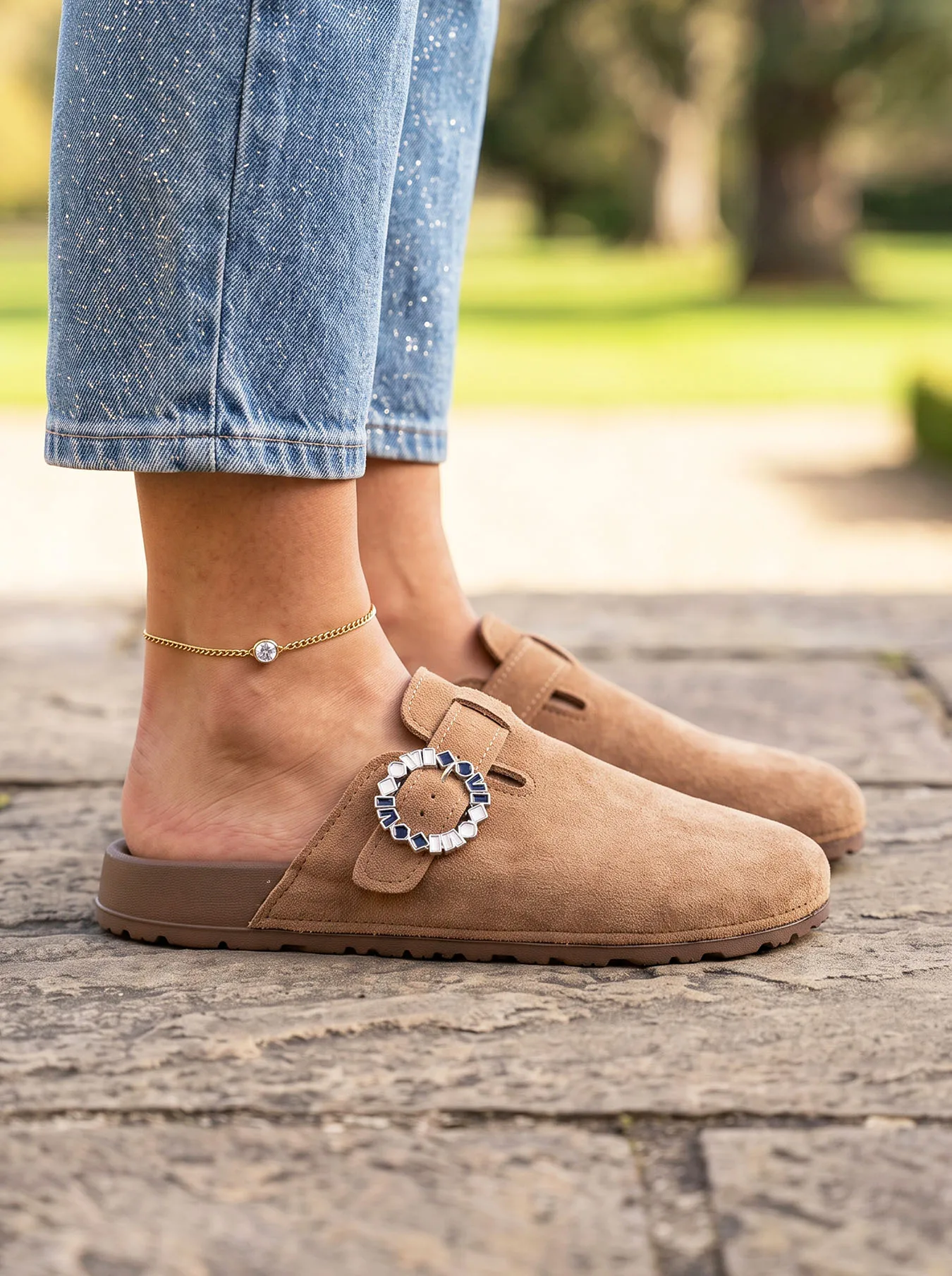 Men's Slip On Suede Clogs Mules Buckle Design Closed Toe Plus Size Casual Comfort Lazy Daily Outdoor Shoes