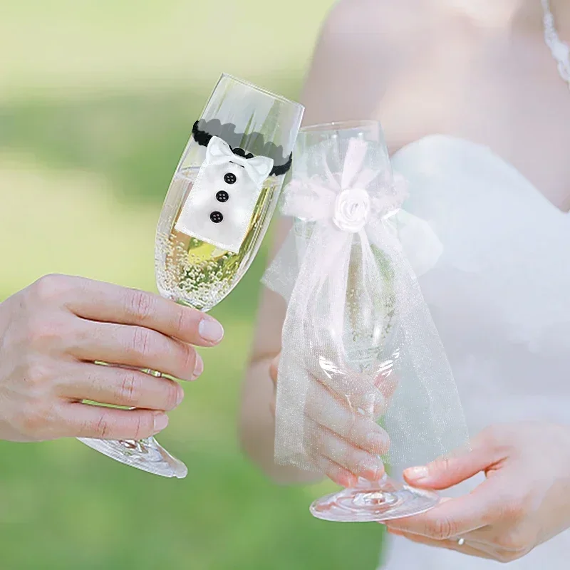 2Pcs Marriage Bride And Groom Wine Cups Wraps Champagne Glass Bottles Cover Wedding Table Decoration Bachelorette Party Supplies