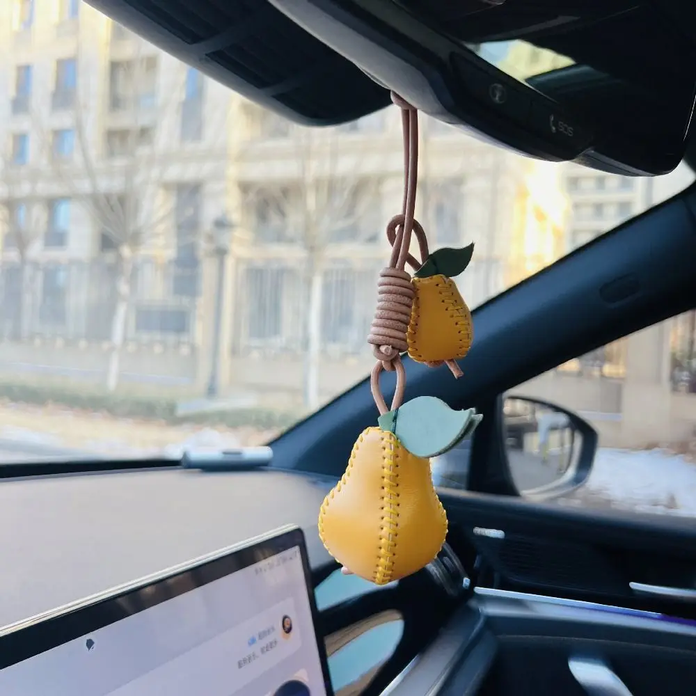 

Cute Hanger Fruit Pendant Strawberry Peach Leather Keychain Cartoon Creative Bag Pendant Men