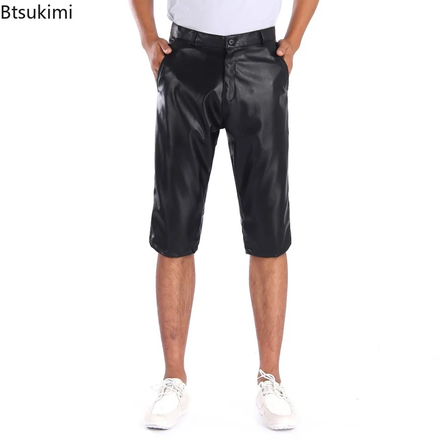 

Новинка 2026, мужские шорты из искусственной кожи, летние эластичные свободные брюки из искусственной кожи в стиле панк, деловые повседневные мужские шорты, модные универсальные