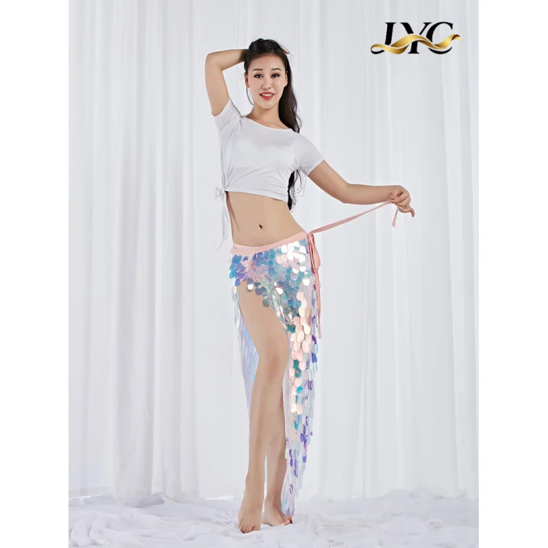 ชุดฝึกซ้อมระบำหน้าท้องฤดูใบไม้ผลิ-ฤดูร้อนปี 2026 พร้อมผ้าคลุมสะโพกแบบมีกลิตเตอร์และกระโปรงทรงหางนางเงือก