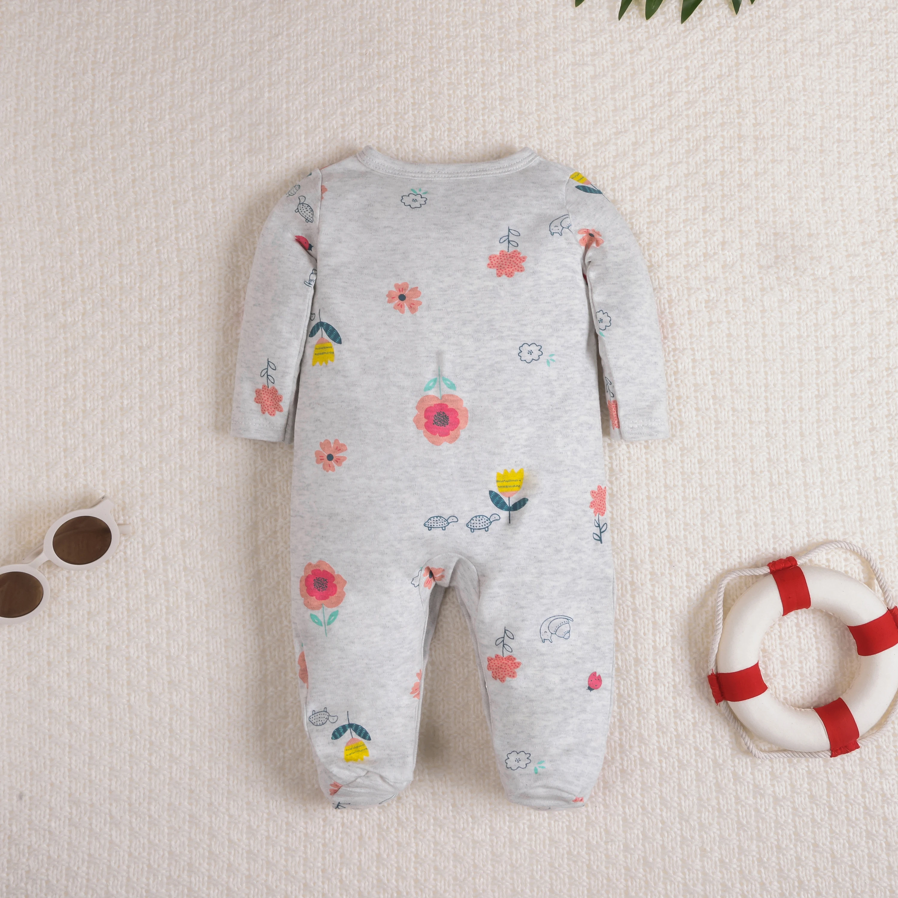 Cozy Long Sleeve Footed Onesie for Newborns, Infant's Clothing, Soft Baby Clothes Romper.