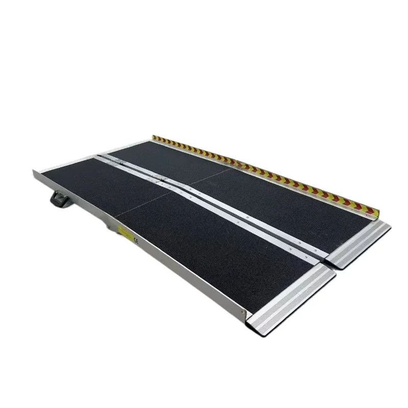 Portable Aluminum Folding Ramp, 600Lbs Capacity, 6'L × 29 