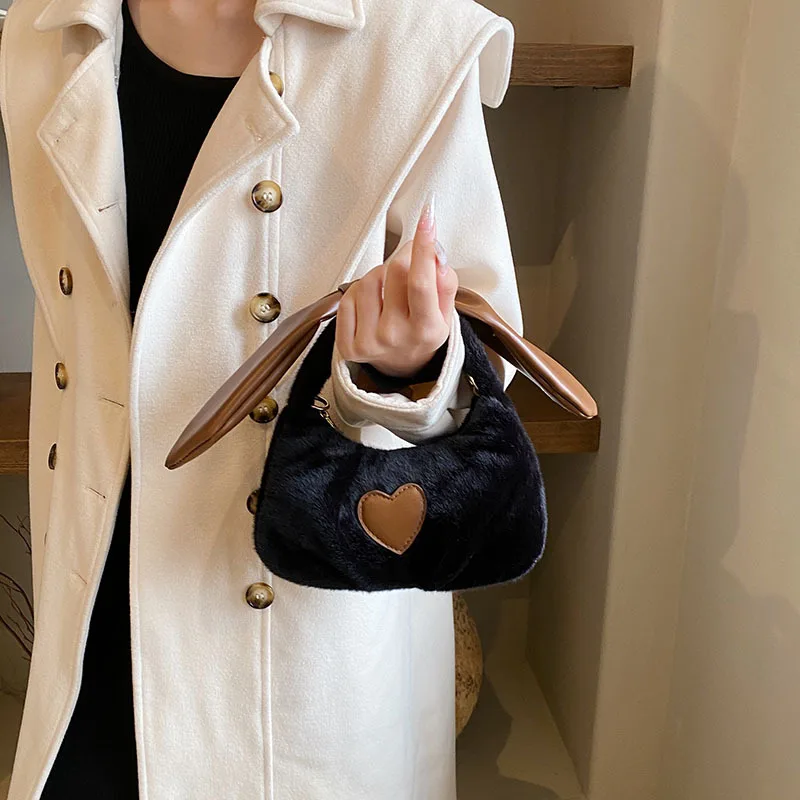 2025 Fall Winter Viral Heart Fur Bag Bunny Ears Handle Shoulder Bag Trendy Plush Crossbody Purse for Women Cute Cozy