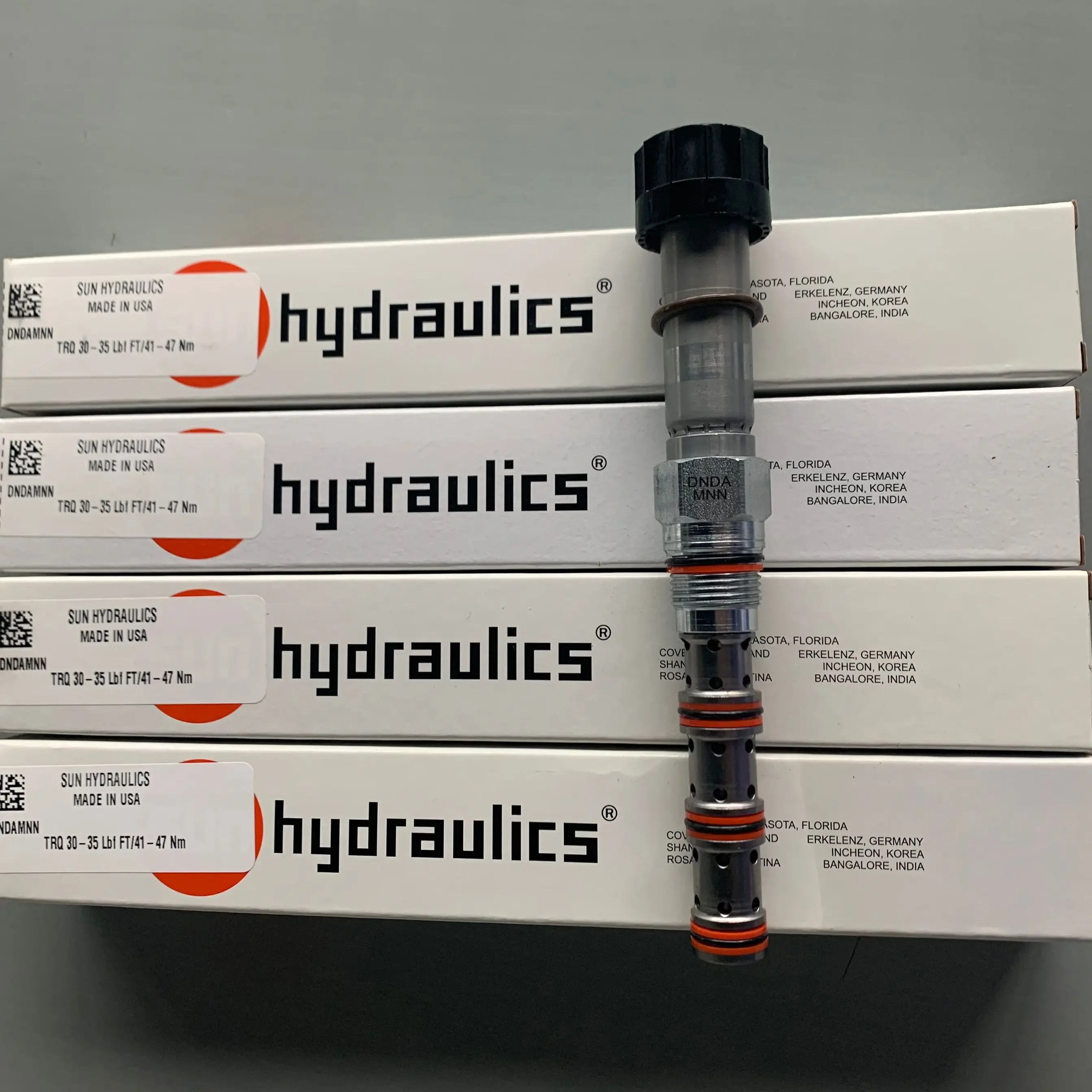 DNDA-MNN DNDAMNN DNDAMNN224 DNDAXNN DMDA-XNN أصل هيدروليكي 4 اتجاهات، وضعين، صمام بكرة اتجاهي يعمل بالملف اللولبي