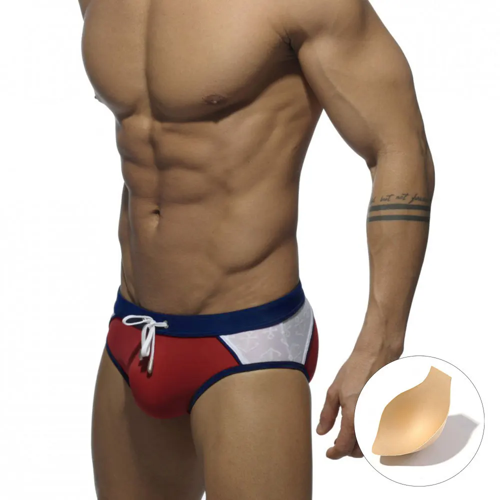 

Мужские плавки в тон с чашкой, трехмерный карман, сексуальные модные трусы для бассейна, пляжа, интернет-трусы знаменитостей cw84041