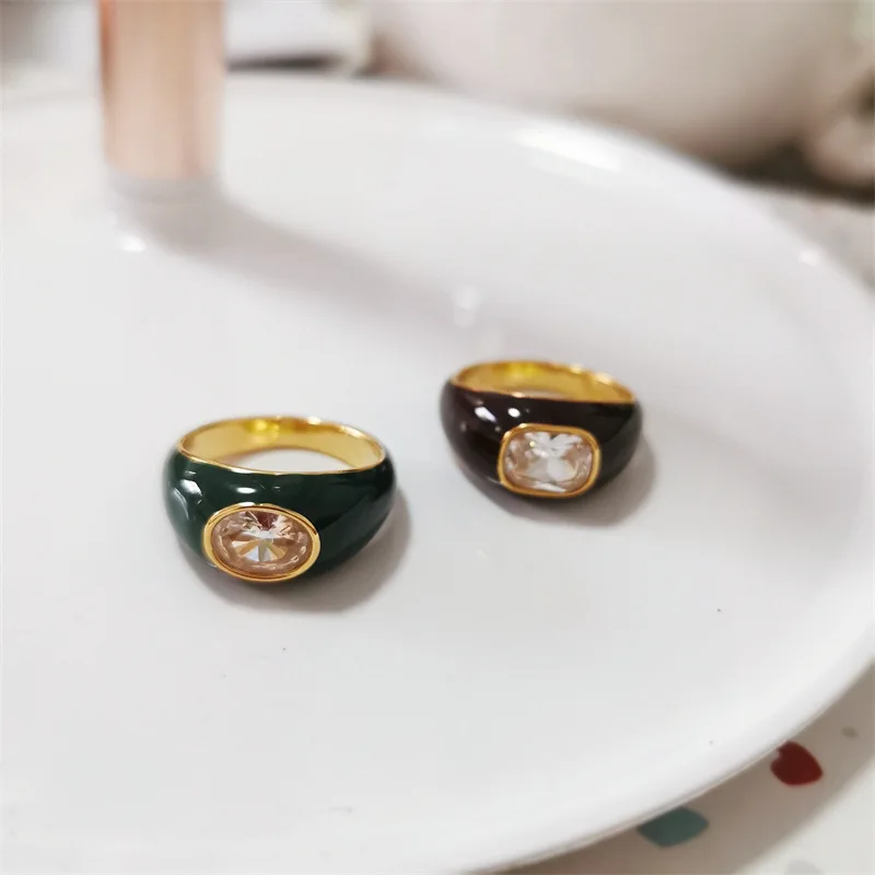 

2022 Retro Handmade Ring For Men Women Zirconia Inlay Green Coffee Color Stainless Steel 18 K Gold Design Fashion Ring