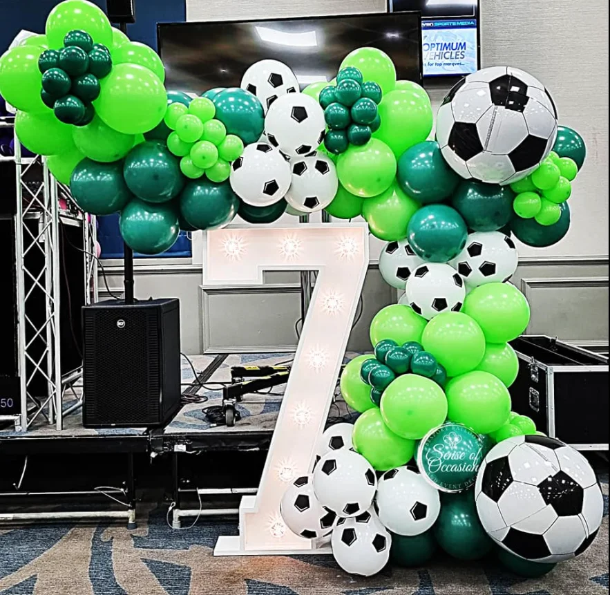 

124Pcs Football Balloon Garland Arch Kits Soccer Green Latex Ballons Farther's Day Globos Baby Birthday Party Decorations