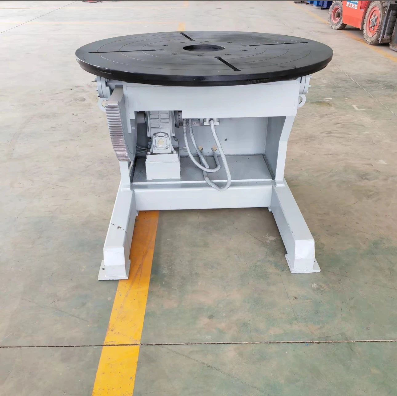 Heavy duty multifunctional welding positioner turntable for sandblasted surfaces