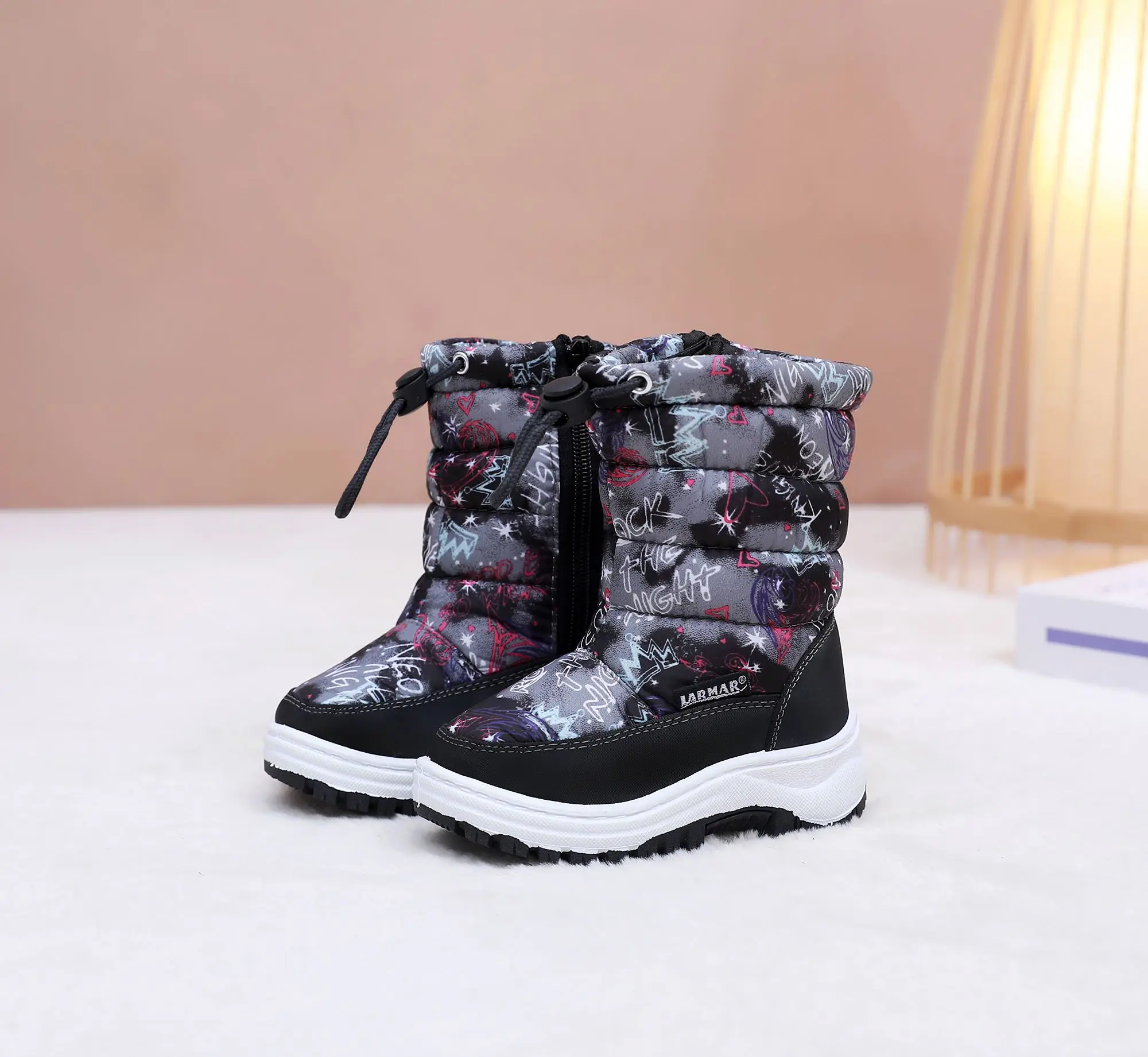 Winter Snow Boots For boys and gril High Barrel boots Winter Thickened And Fleece Plus Large Children Cotton Shoes