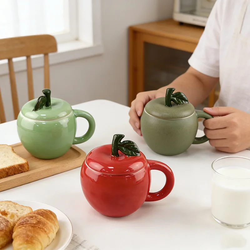 

Cute Apple Shaped Ceramic Mug with Lid - Novelty Fruit Coffee Cup for Home Office, 350ml Creative Tea Cup Gift