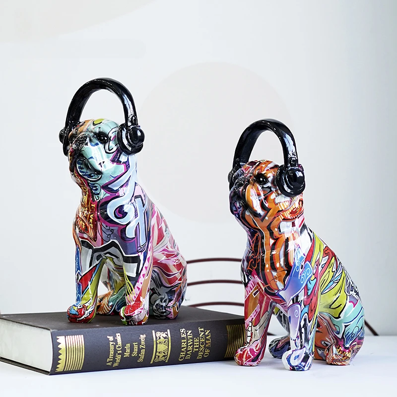 Bulldog Wearing Headphone Figurines Resin Graffiti Pet Art Doggy Statue for Home Living Room Desktop Decor Pet Model Collection